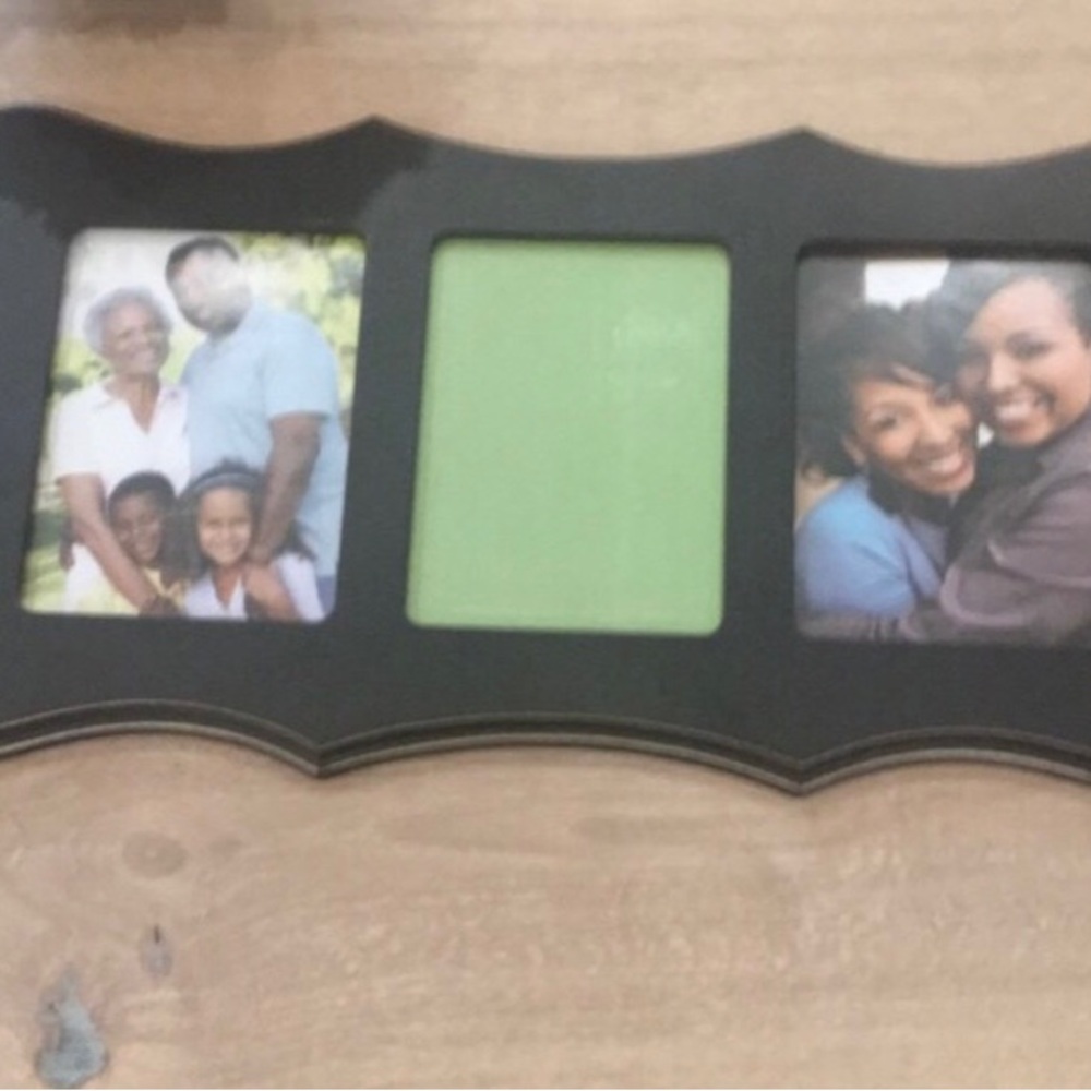 ISO: Green Tree gallery frame